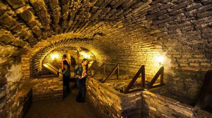 A Gastly Fascination: The Catacombs in the Monastery of San Francisco