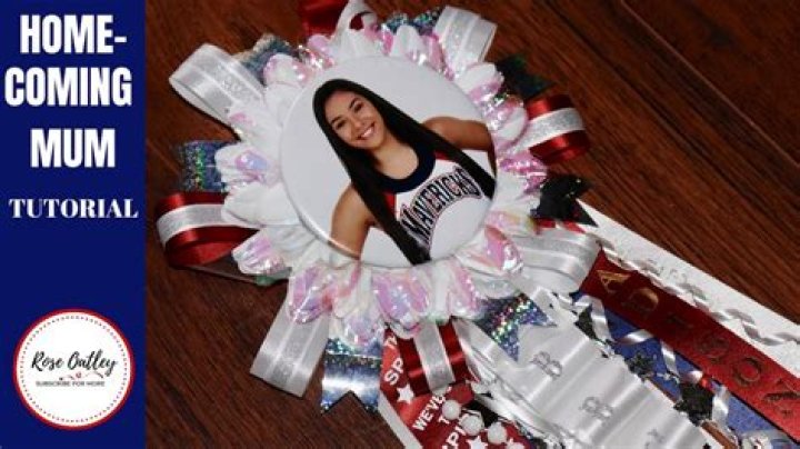 Everything to Know About Homecoming Mums