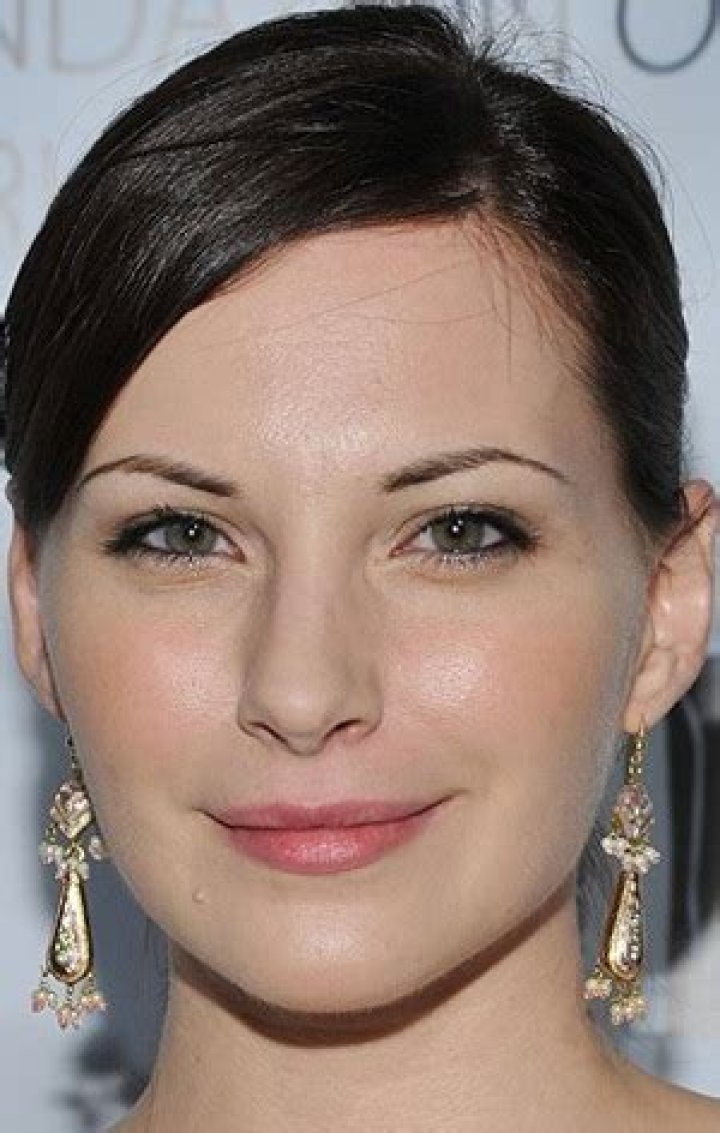 Jill Flint - Best Movies and TV Shows