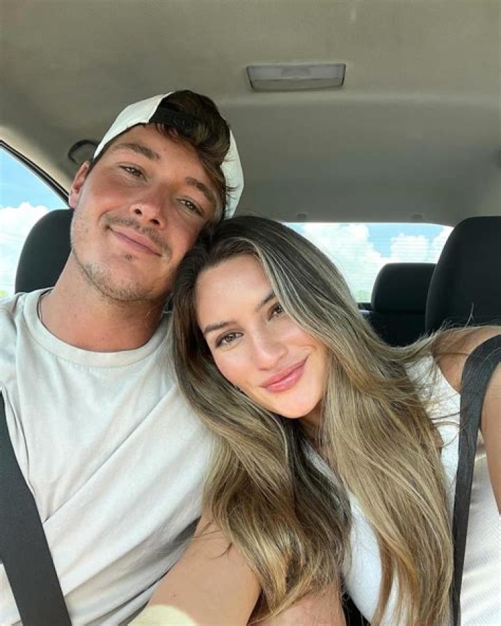 Katherine Izzo (The Bachelor) Age, Wikipedia, Height, Husband, Boyfriend, Family, Biography, Net Worth