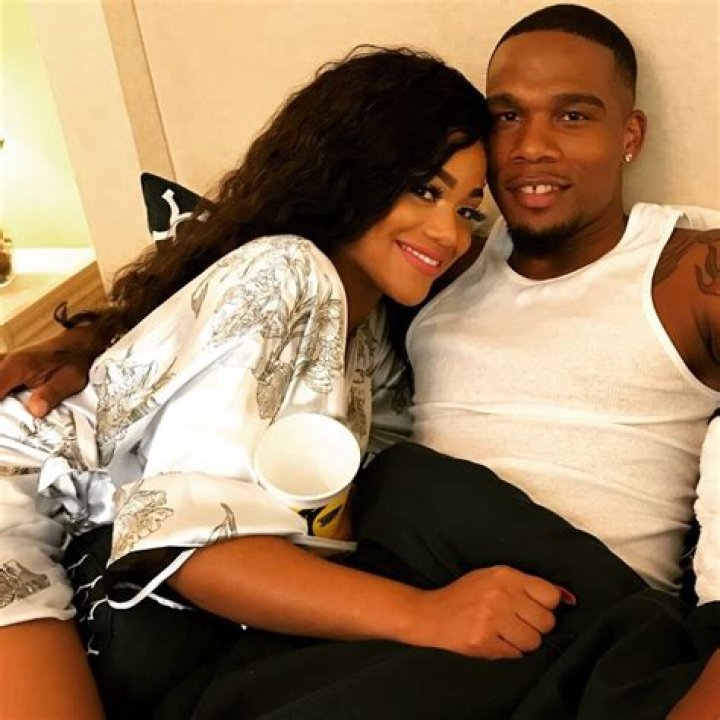 Meet [Erica Pinkett] Age, Biography, Net Worth, Boyfriend, Height, Daughter
