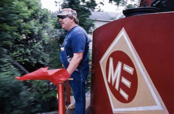 Michael J. Del Vecchio, editor, writer, railfan, dies at 63