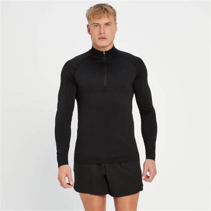 MP Men's Performance 1/4 Zip | Black & Grey