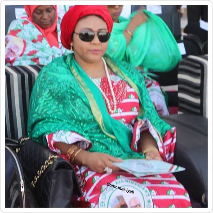 Yar sani Abacha ta hada tsadadden bikin zagayowar ranar haihuwarta a Kano (hotuna)